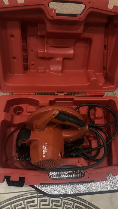 Ручна дискова пила Hilti SCW 70