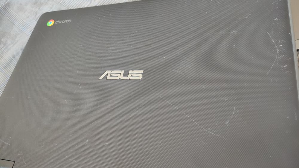 ASUS Chromebook c204 11.6"