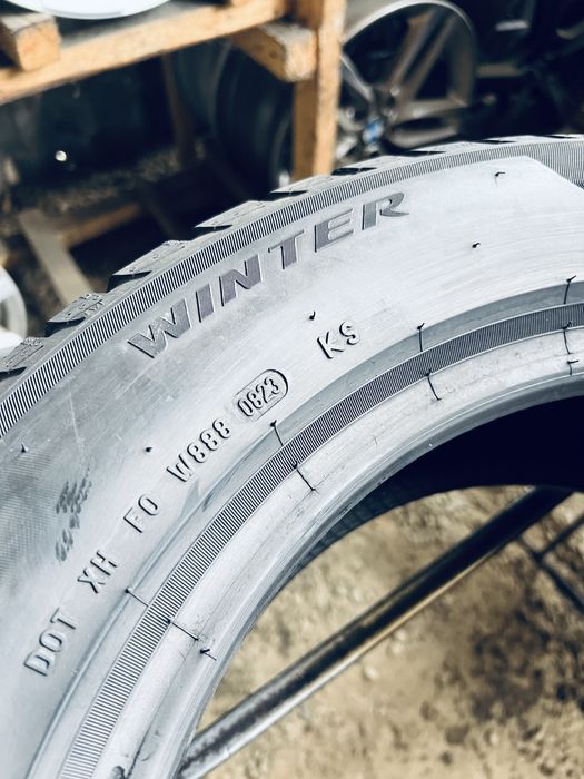 Шини Резина Зимові  205 60 16 Pirelli Sottozero3 4шт