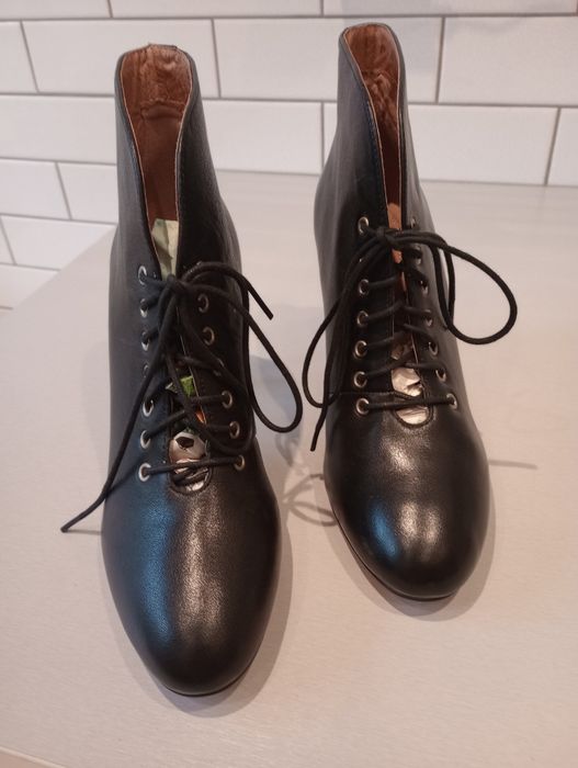 Buty damskie NOWE, skorzane wloskie ,marki Corso Como