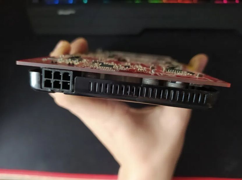 Kartka graficzna MSI NX8800GT Series Retro PC