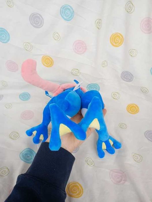 Pokemon peluche greninja