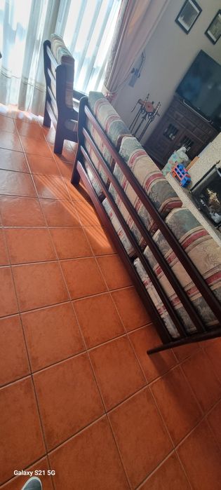 Sofas 3 lugares faz cama, + 1 individual