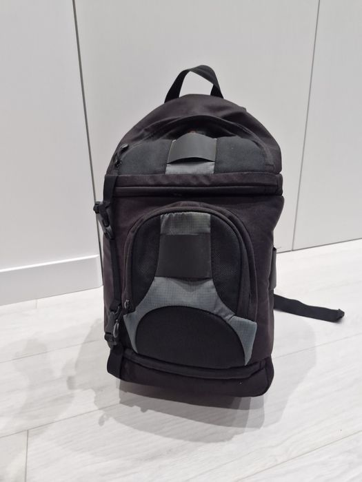 Фото рюкзак / сумка для фотоапарату Lowepro SlingShot 200 AW