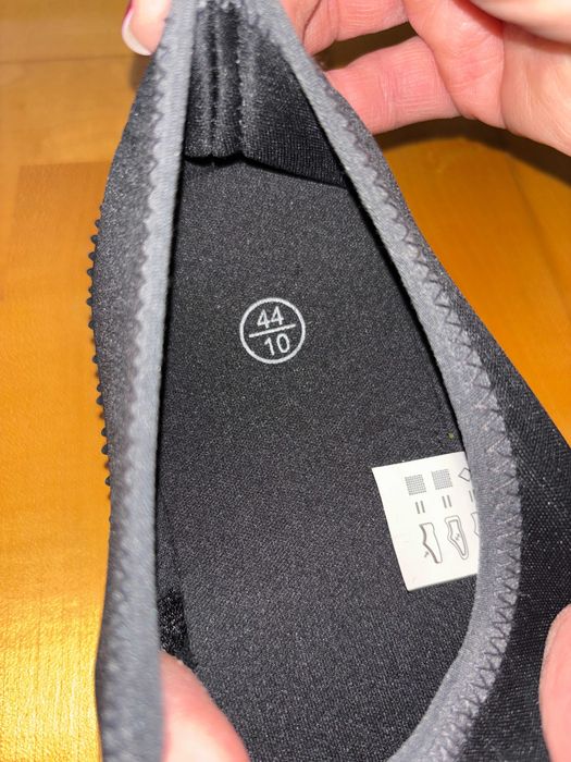 Buty plażowe męskie czarne rozmiar 44 NOWE