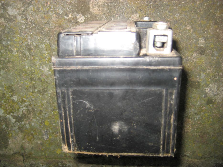 Акумулятор гелевий АКБ від скутера 12V 7A під відновлення