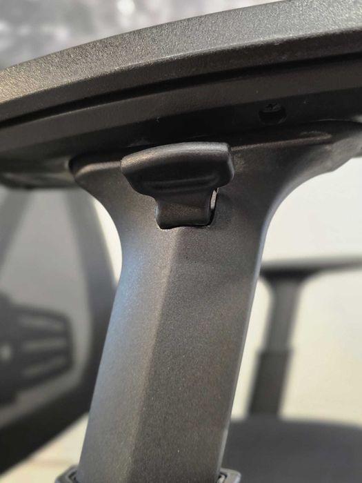 Krzesło obrotowe czarne do biurka / TRANSPORT GRATIS