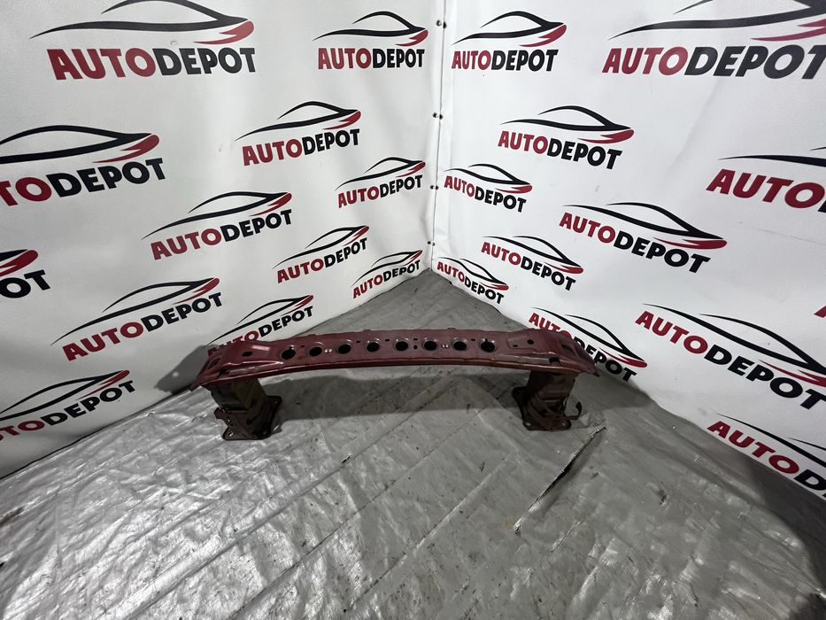 Передний усилитель передній підсилювач бампера Ford Escape 2013-2019