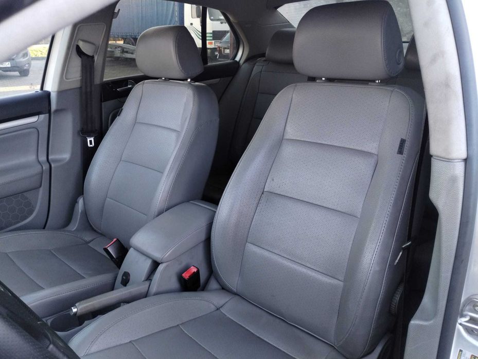 Fotele przód prawy lewy kanapa boczki  SKÓRA VW Golf V Jetta V 05-