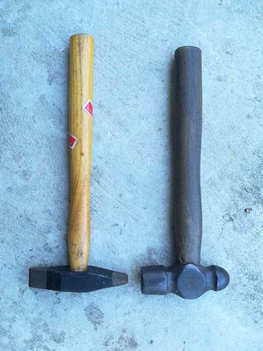 Ferramentas antigas-Picadeira  e Martelo  da antiga marca Jaguar