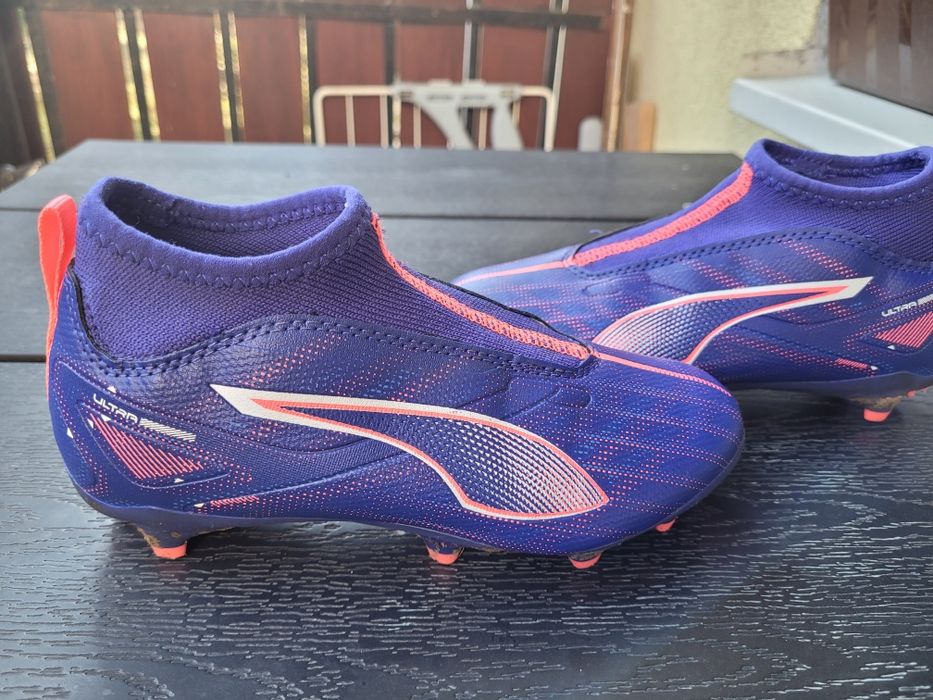 Korki Puma ULTRA 5 MATCH+ LL FG/AG Junior rozmiar 31
