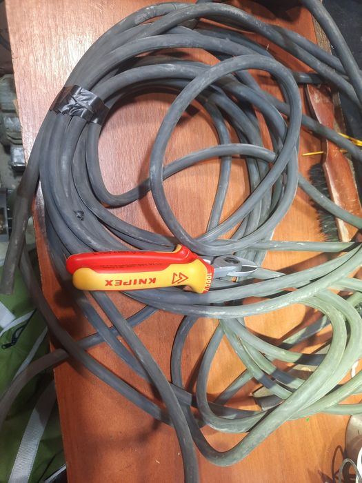 Продам сварочный кабель