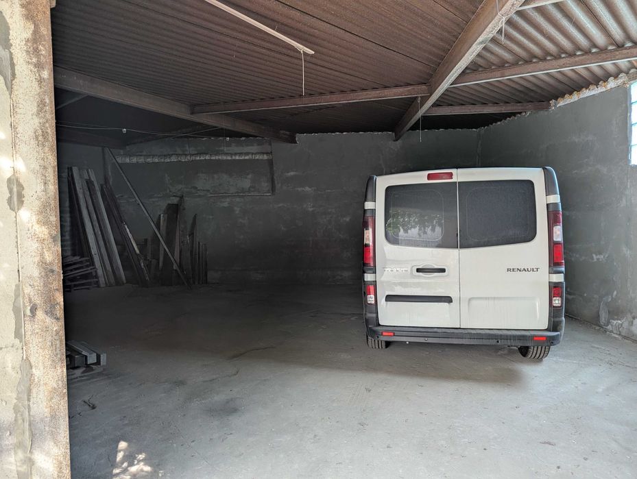Продаж складського приміщення 150 м² з комунікаціями, вул. Паркова 2 Е