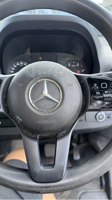Mercedes sprinter 2021 silnik skrzynia przod kola czesci