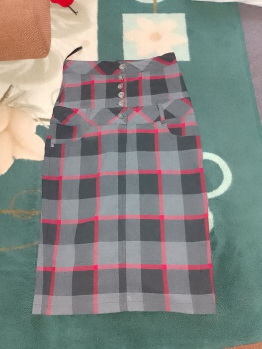 Продам женскую юбку