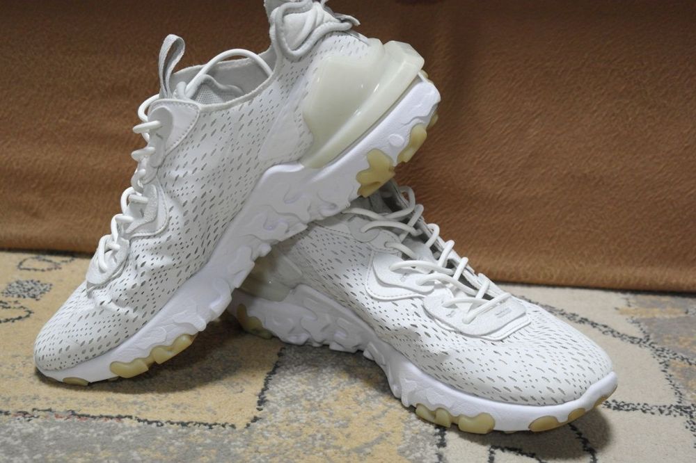 Кроссовки Nike React Vision White (CD4373-101) Оригинал 45.5 размер б/у