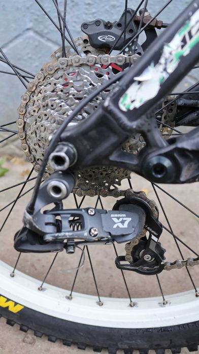 Деребан, разборка велосипеда Specialized Demo 9 DH