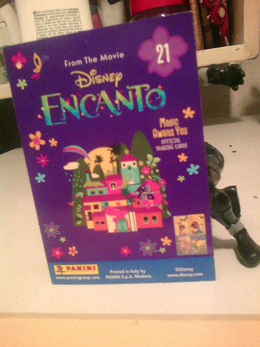 Disney encanto trading card dourada da Panini - oferta dos portes de envio