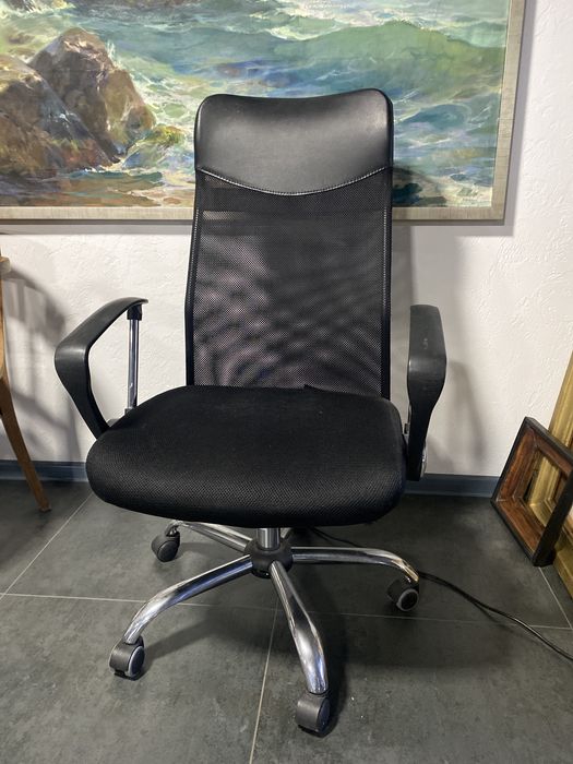 Крісло офісне вживане JYSK