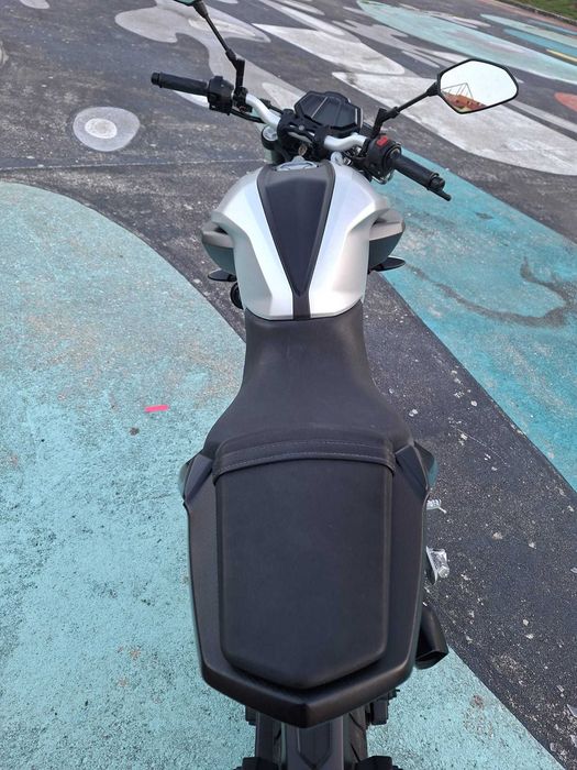 Yamaha MT 125 Impecavel