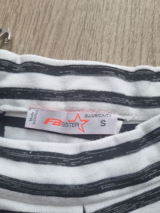 Spódnica w paski S fb Sister fishbone