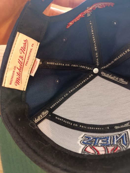 Unikat Z AUTOGRAFEM RAPERA BISZA - Snapback Mitchell & Ness NY NETS