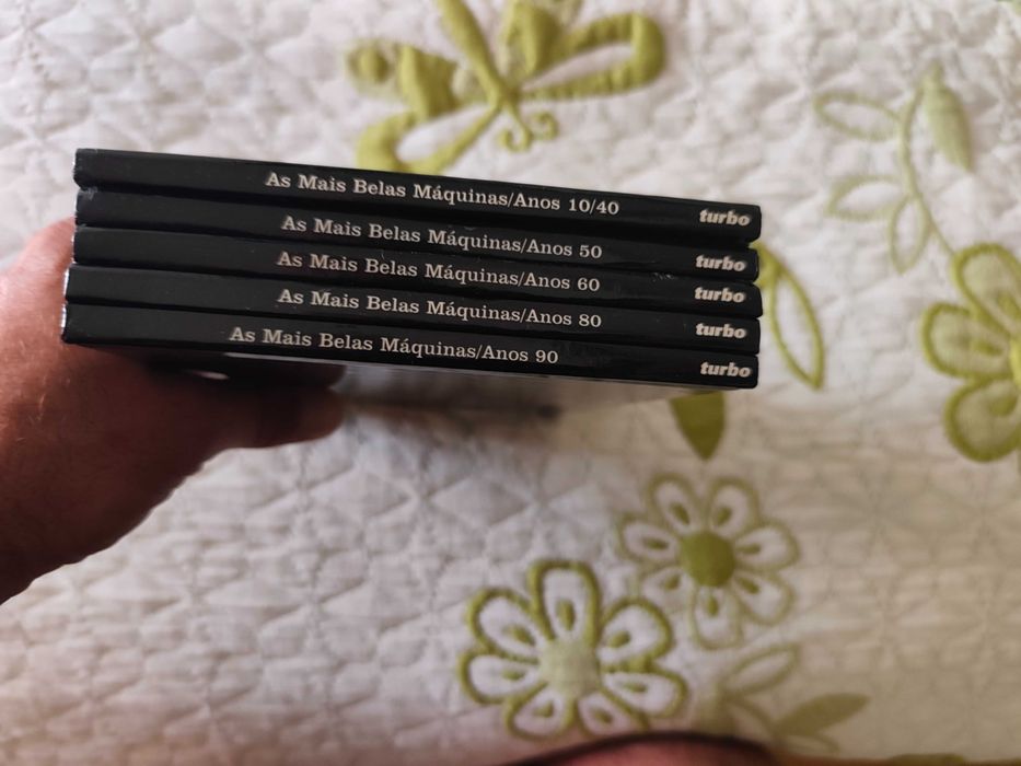 Coleção 5 livros " As mais belas máquinas" revista turbo