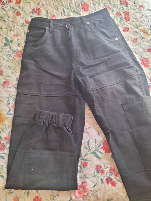 Roupa (calças, sweat)