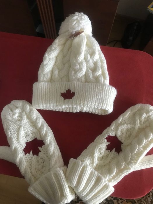 Шапка і рукавички