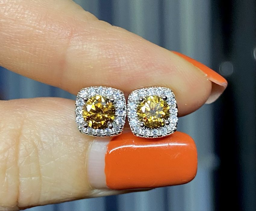 Срібні сережки з діамантами муасанітами колір коричневий