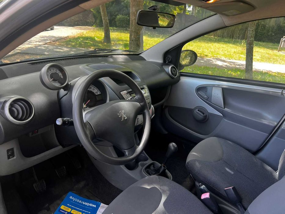 Peugeot 107 1.0 Exclusive (1 Dono) SÓ 160.000 KMS Reais - Impecável