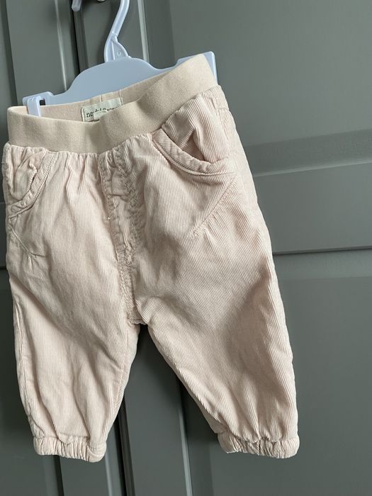 Nowe spodnie sztruksowe z podszewką Newbie 62cm