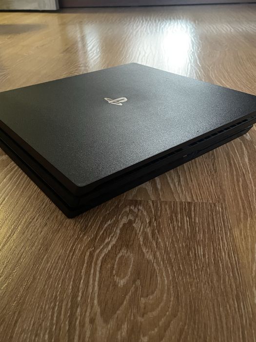 PlayStation 4 pro 1TB