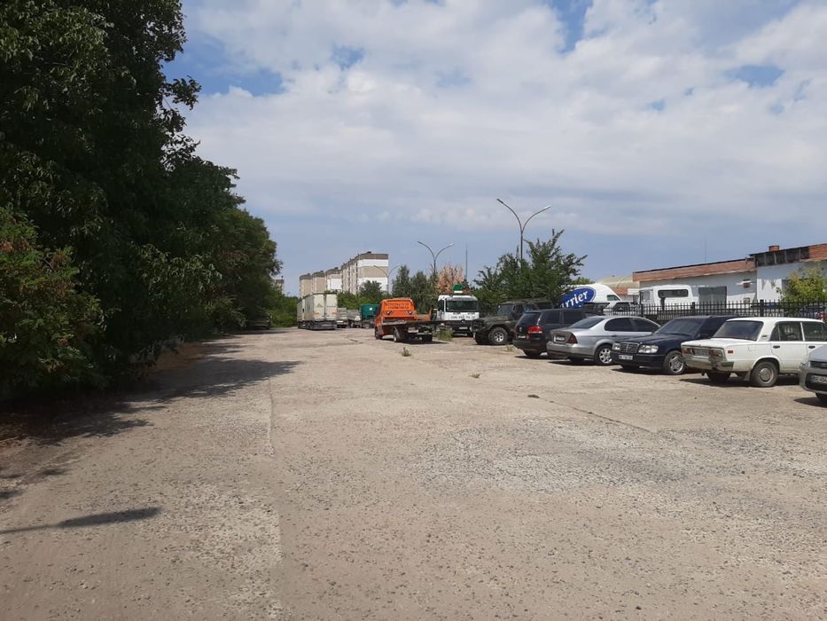 Автомайданчик 3400 кв.м., Без комісії