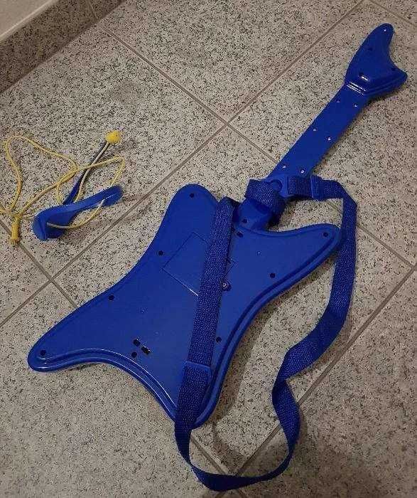 GUITARRA infantil