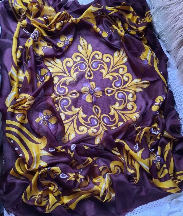 Jedwab 144/140 duża burdowa fiolet chustka apaszka chusta jedwabna