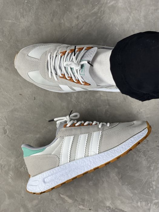 Кроссовки - Кросівки Adidas Retropy Beige&White