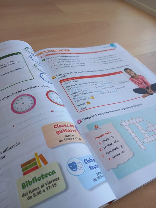 Livro de fichas/atividades de espanhol para o 7⁰ano