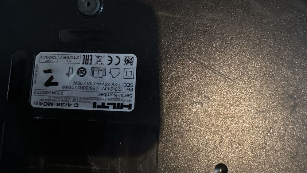 Ładowarka Hilti C 4/36-MC4