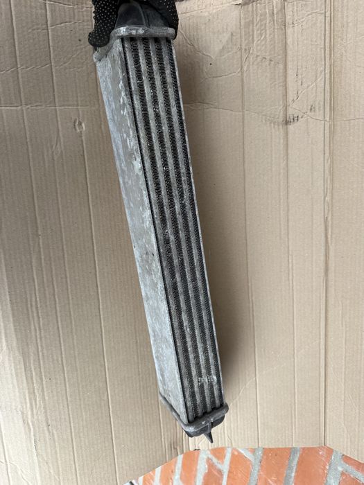 BMW 5 E34 2, 5td Радиатор интеркуллера