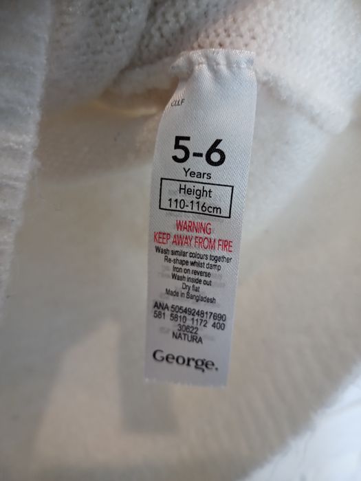 Zestaw ubranek dla dziewczynki, sweter i spodnie jeans, rozm 110-116