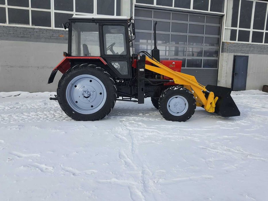 Трактор МТЗ 82.1 з навантажувачем погрузчиком фронтальним