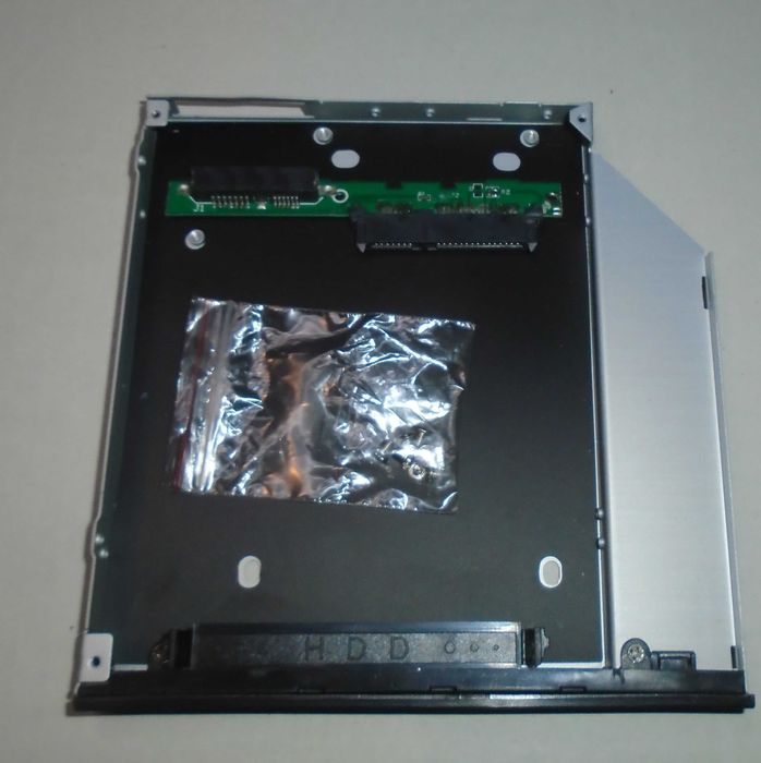 Adaptador Caddy Ewent SATA III SSD/HDD para drive óptica. Estado NOVO