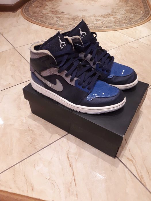 Nike Air Jordan 1 mid se craft