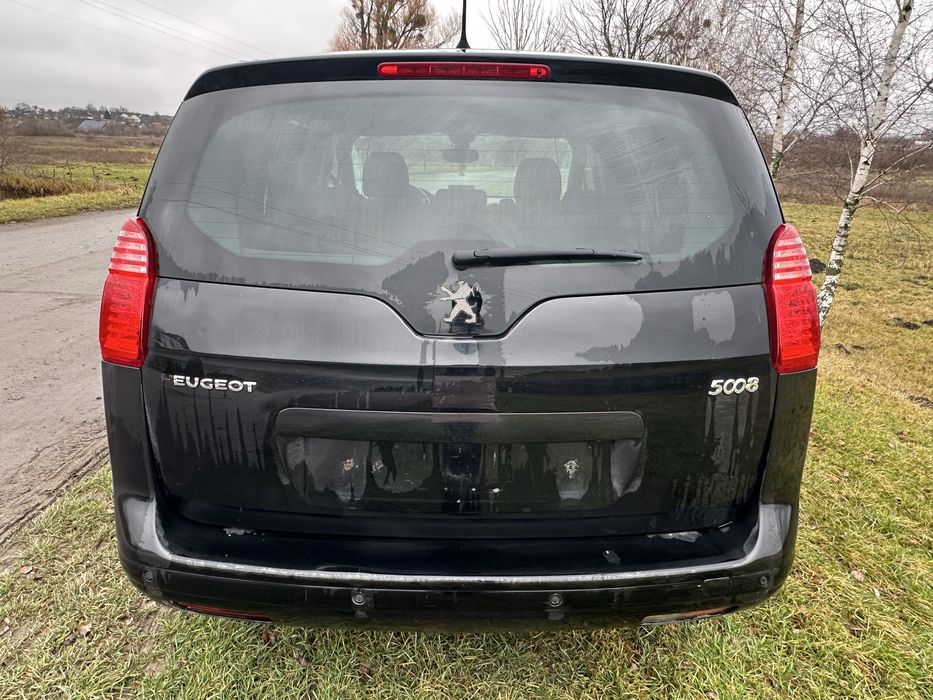 Ляда кришка багажника двері задні Пежо  5008 ktvd Peugeot разборка