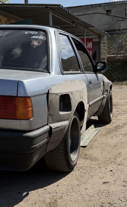 Обвес расширение BMW e30 pandem пандем