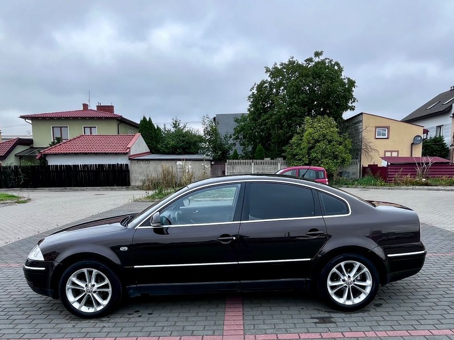 Volkswagen Passat VW Passat B5FL 1.9tdi 130KM Hak unikalny lakier