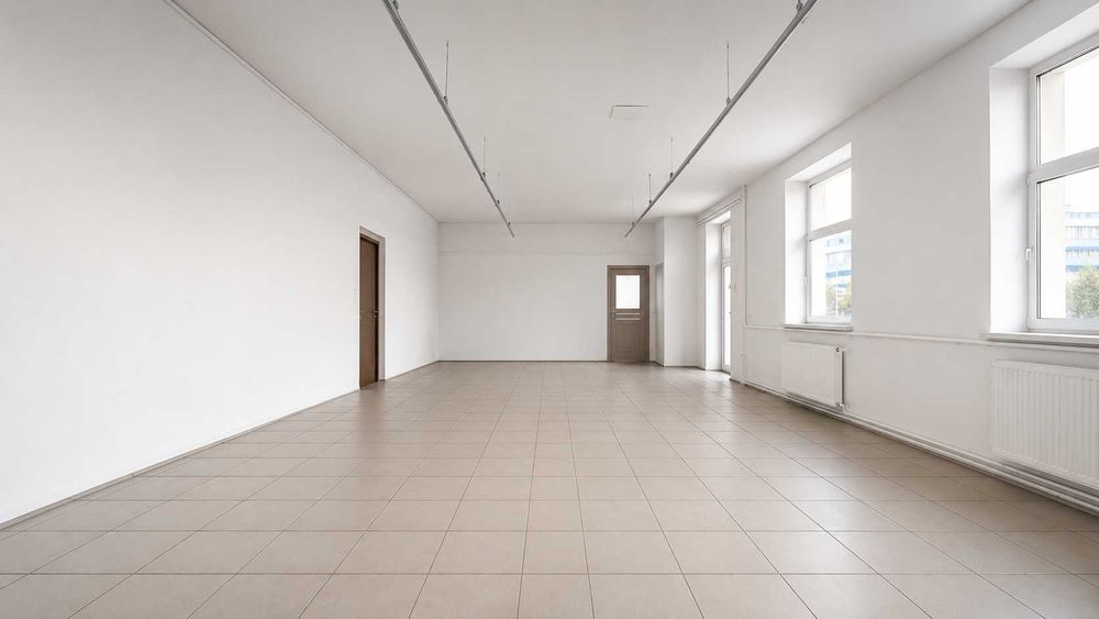 Lokal pod hurtownię| Parking 10 aut przy budynku| Parter