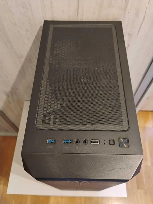 Komputer gamingowy do gier RX6600 i5 12400f 32GB DDR4 1TB SSD 550W PSU
