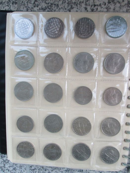 Moedas antigas da monarquia e Republica Portuguesa